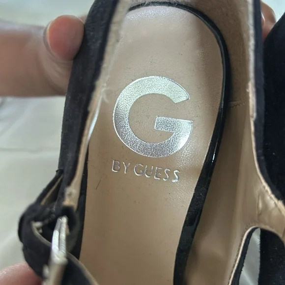 Women’s g by guess black heels size 6 - Picture 6 of 7